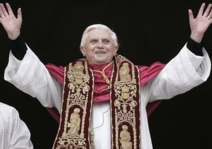 foto: Benedicto XVI: "Permaneceré escondido para el mundo"