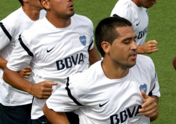foto: Riquelme feliz: prepara su regreso a Boca