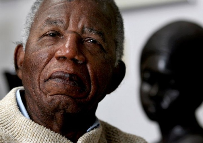 foto: Murió Chinua Achebe, el padre de la literatura africana moderna