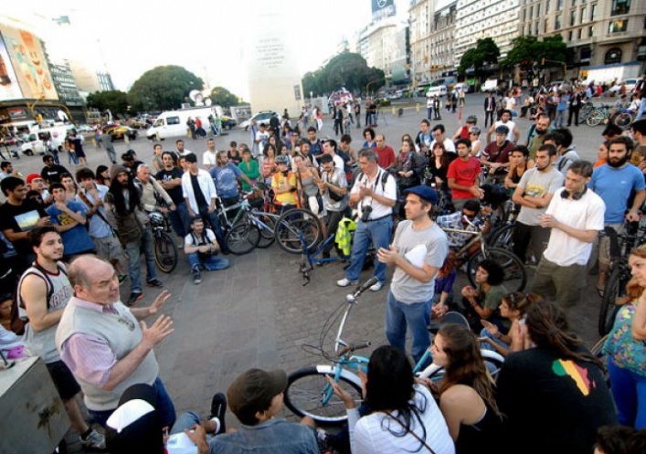foto: Los ciclistas de Masa Crítica denunciaron que fueron víctimas de un atentado