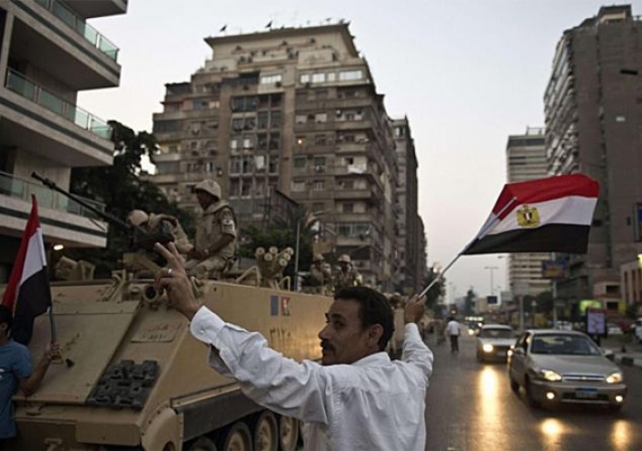 foto: Golpe en Egipto; Mientras se prepara la marcha del millón, el gobierno dice que no quiere decretar el estado de sitio 