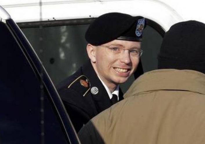 foto: Se conoce la sentencia al soldado que le dio la información a WikiLeaks