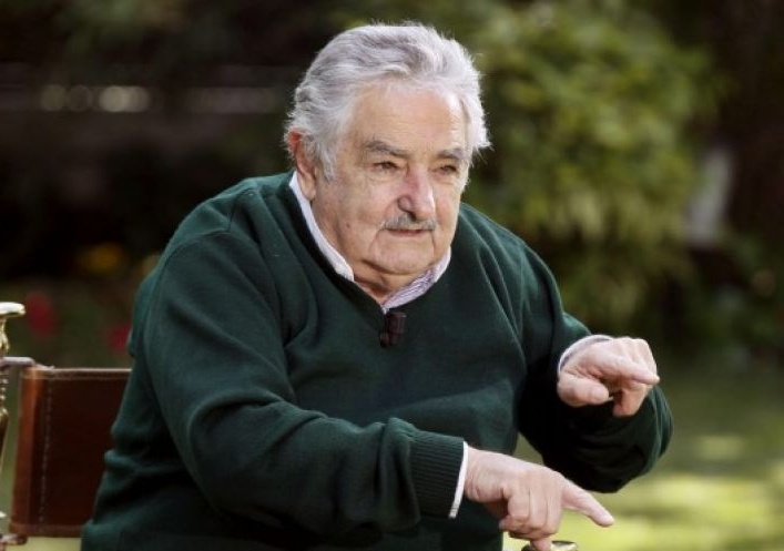 foto: Mujica impulsará plesbicito para regular legalización de la marihuana