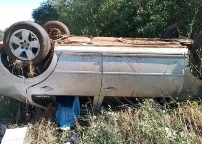 foto: Tragedia en el interior de Corrientes: un hombre murió tras despistar y volcar