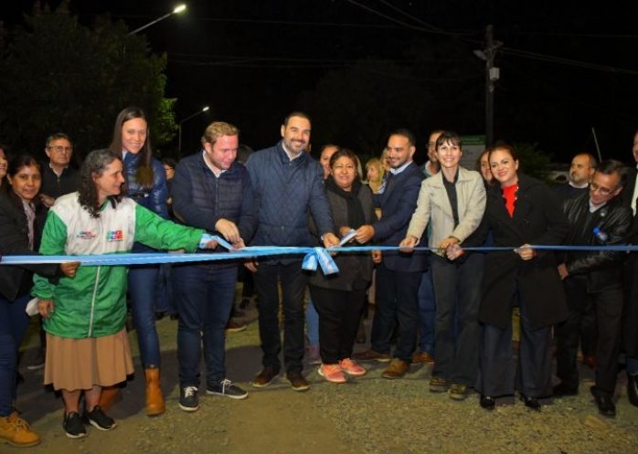 foto: Valdés inauguró infraestructura urbana en Ituzaingó y reclamó igualdad en las obras que financia Yacyretá 