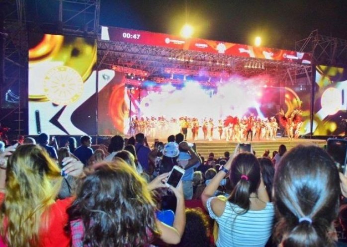 foto: Corrientes: espectacular cierre del show de comparsas en el Cocomarola